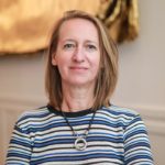Portrait-Catherine-Zavodska-responsable-mécénat-partenariats-entreprises